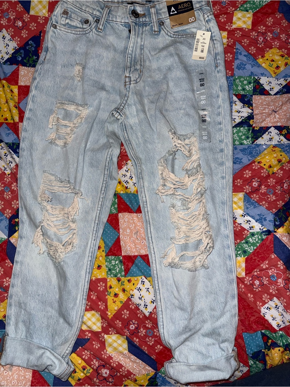 Aeropostale Light Blue Distressed Ankle Crop Jeans